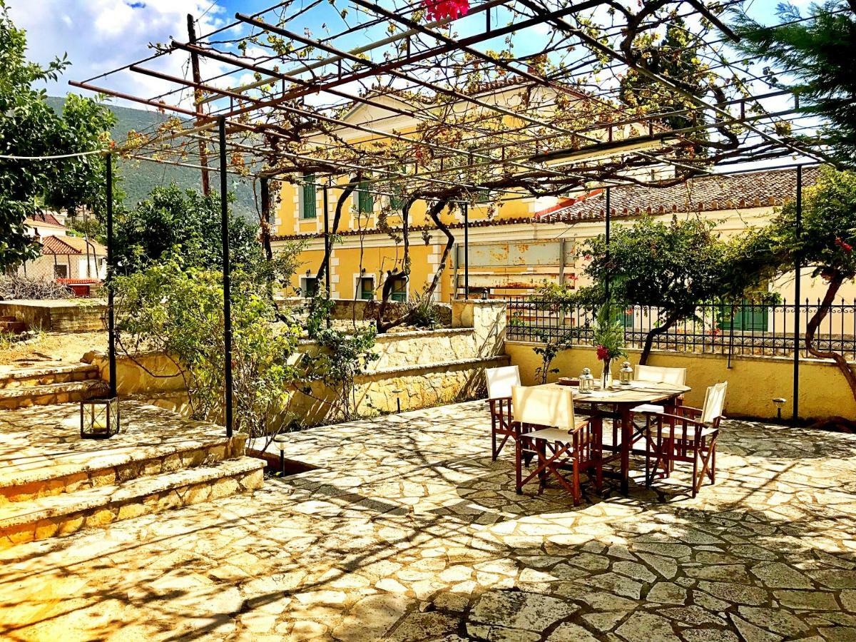 Elia Apartments Chrisso Delphi Oda fotoğraf